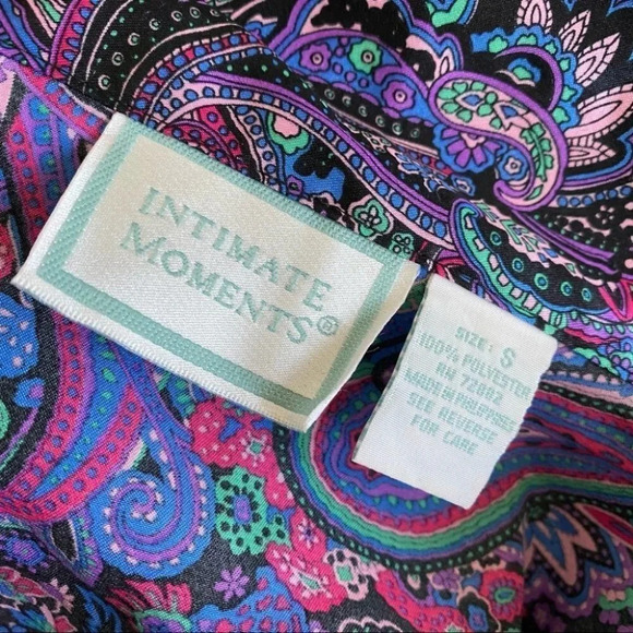 Intimate Moments Multicolor Paisley Button Up Top - Picture 8 of 8